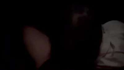 行驶着的宝马上车震！爆火！